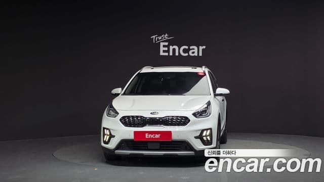 Kia Niro 2020 — фото 3 из 20