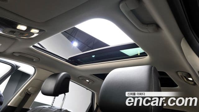 Genesis GV80 2020 — ფოტო 18/20