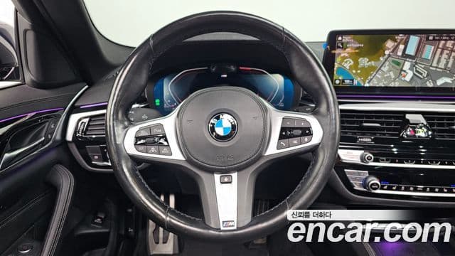BMW 5 Series 2021 — Şəkil 14/20