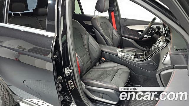 Mercedes-Benz GLC-Class 2022 — ფოტო 9/20