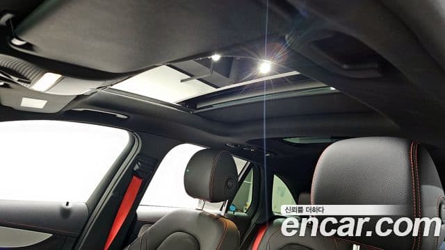 Mercedes-Benz GLC-Class 2022 — ფოტო 17/20