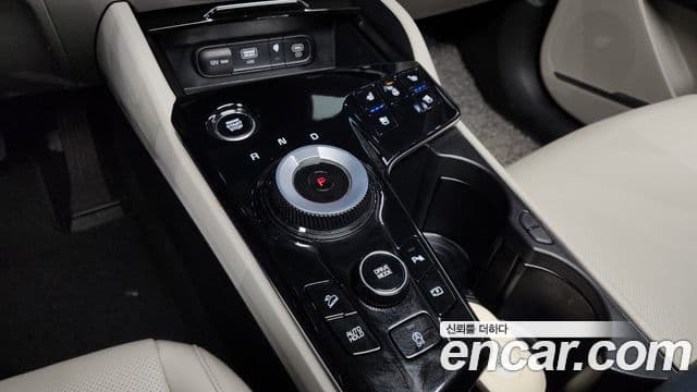 Kia Sportage 2022 — ფოტო 9/20