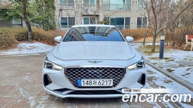 Genesis G70 2020 — ფოტო 2/20