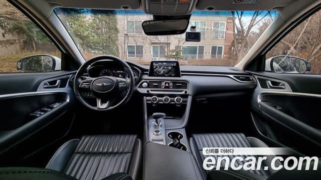 Genesis G70 2020 — ფოტო 6/20