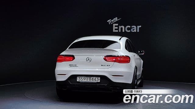 Mercedes-Benz GLC-Class 2019 — ფოტო 4/20
