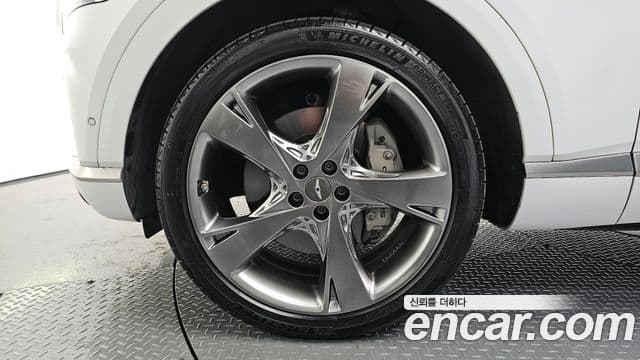 Genesis GV80 2020 — ფოტო 5/20