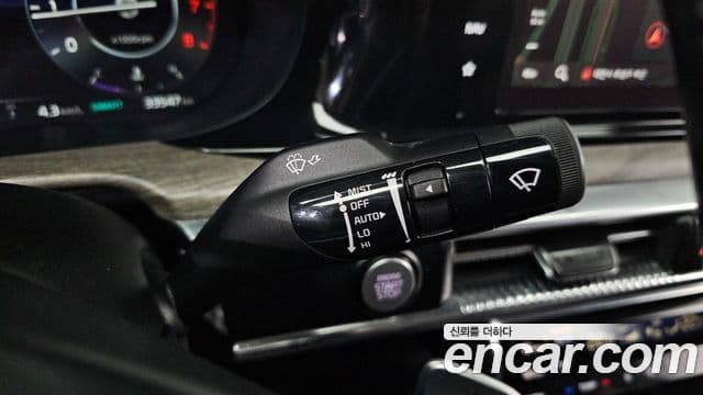 Kia K5 2021 — ფოტო 16/20