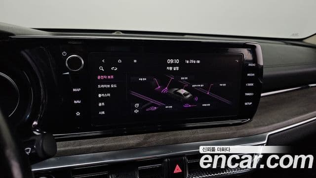 Kia K5 2021 — ფოტო 19/20
