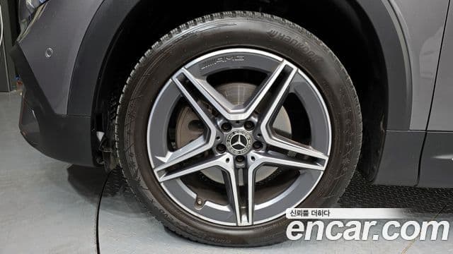 Mercedes-Benz GLB-Class 2022 — Şəkil 5/20