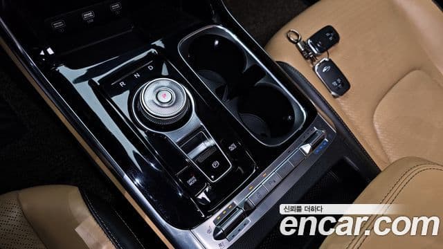 Kia Carnival 2020 — Şəkil 9/20