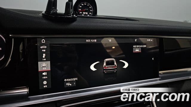 Porsche Panamera 2018 — Şəkil 13/20