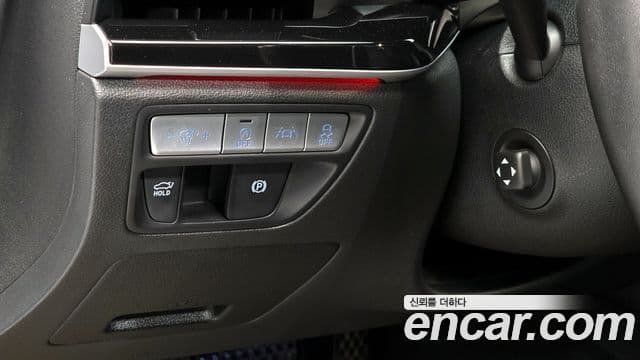 Genesis Electrified G80 2020 — ფოტო 14/20