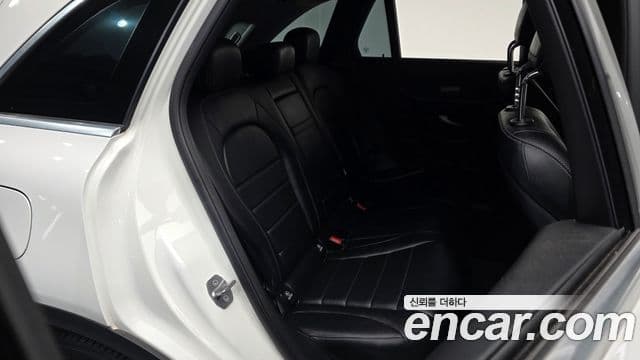 Mercedes-Benz GLC-Class 2019 — фото 11 из 20