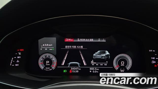 Audi A6 2021 — ფოტო 8/20