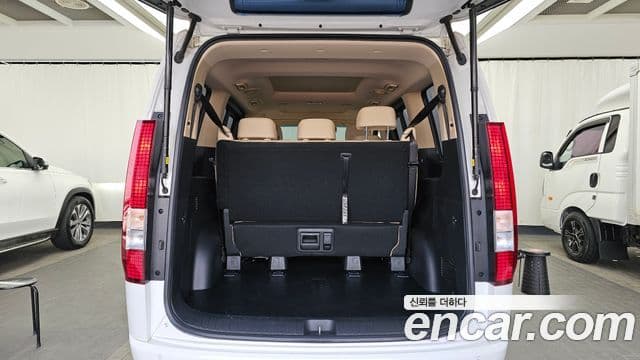 Hyundai Staria 2024 — фото 20 из 20