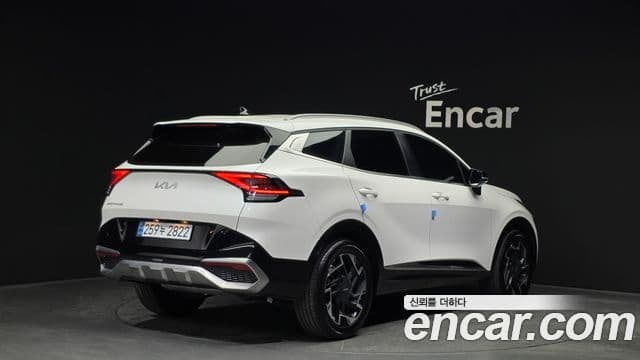 Kia Sportage 2024 — ფოტო 2/20