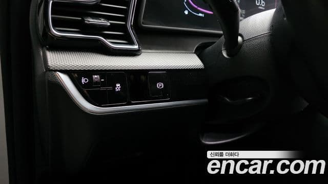 Kia Sportage 2024 — ფოტო 15/20