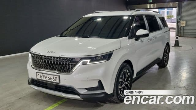 Kia Carnival 2023 — Фото 18/18