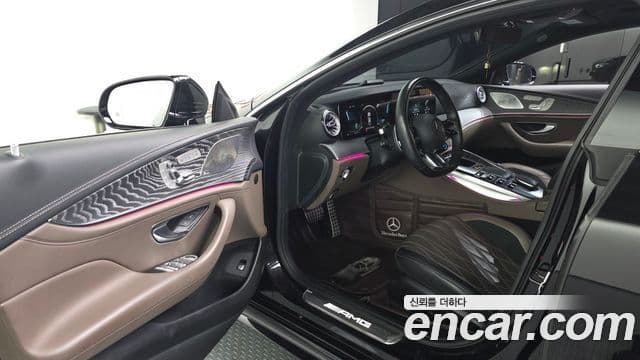 Mercedes-Benz AMG GT 2023 — Şəkil 10/20
