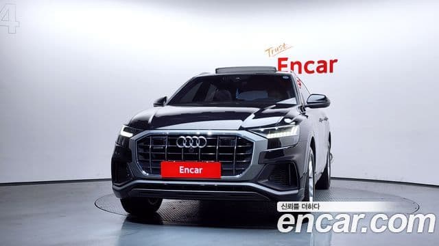 Audi Q7 2021 — ფოტო 3/20