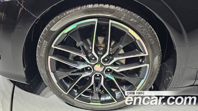 Kia K5 2020 — ფოტო 5/20