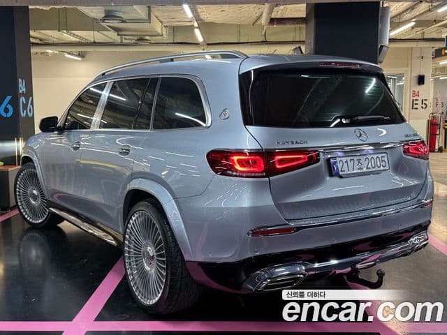 Mercedes-Benz GLS-Class 2023 — фото 4 из 20
