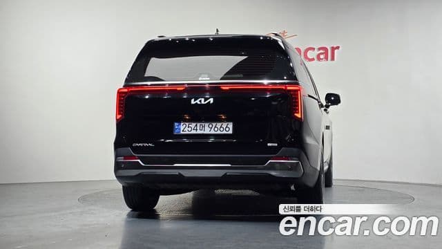 Kia Carnival 2024 — ფოტო 4/20