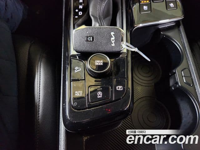 Kia Sportage 2022 — Şəkil 12/20