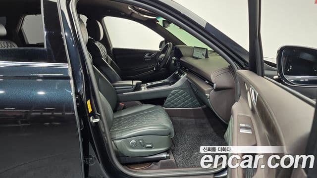 Genesis GV80 2020 — ფოტო 14/20