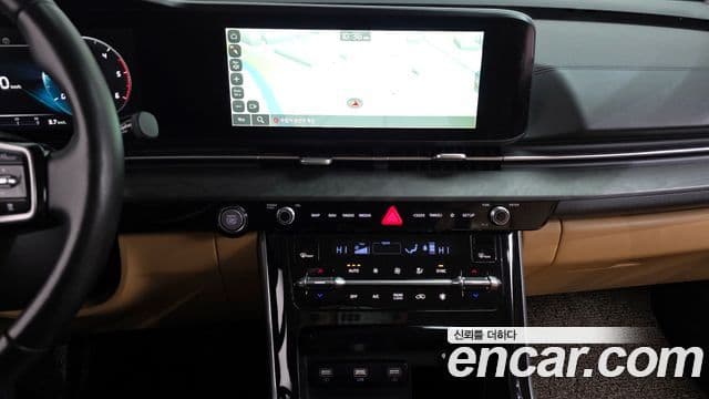 Kia Carnival 2021 — Şəkil 14/20