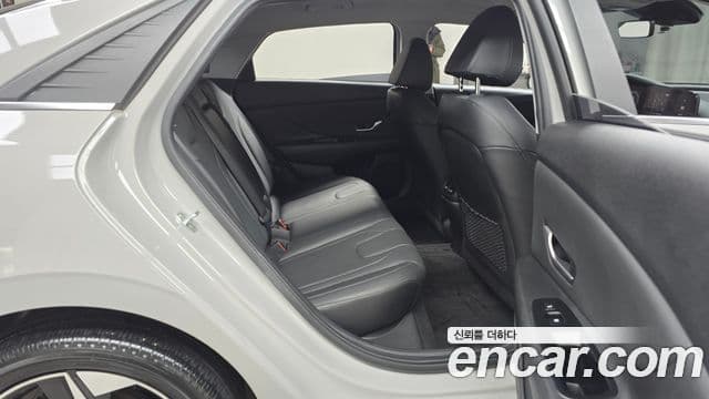 Hyundai Avante 2020 — Фото 12/20