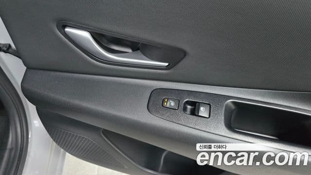 Hyundai Avante 2020 — Фото 19/20