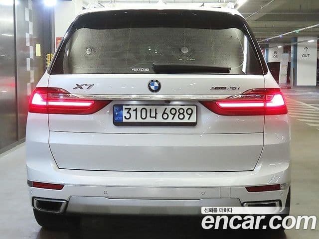 BMW X7 2021 — фото 4 из 20