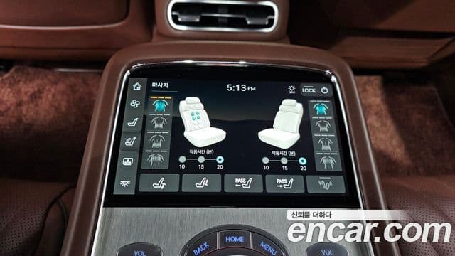 Genesis G90 2022 — ფოტო 18/20
