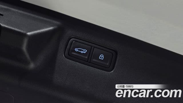 Hyundai Santa Fe 2024 — Şəkil 16/20