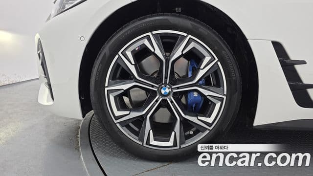 BMW 4 Series 2024 — ფოტო 5/20