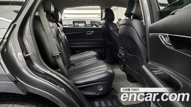 Genesis GV80 2020 — ფოტო 12/20