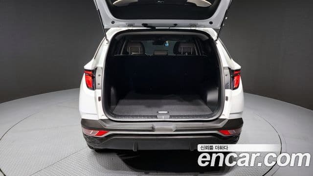 Hyundai Tucson Hybrid 2022 — ფოტო 12/20
