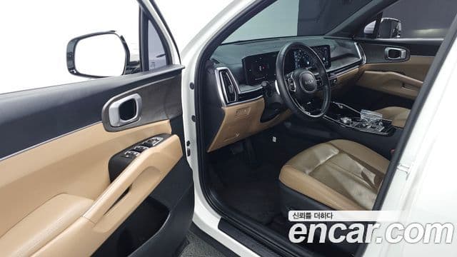 Kia Sorento 2023 — Şəkil 14/20