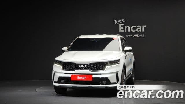 Kia Sorento 2023 — Фото 3/20