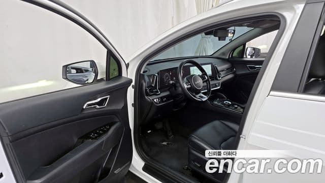 Kia Sportage 2021 — ფოტო 9/20