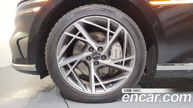 Genesis G90 2022 — фото 5 из 20