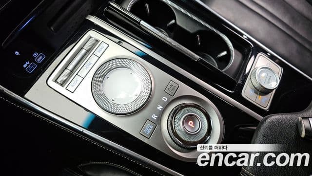 Genesis GV80 2021 — ფოტო 9/20