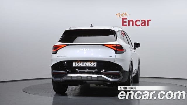 Kia Sportage 2024 — ფოტო 4/20