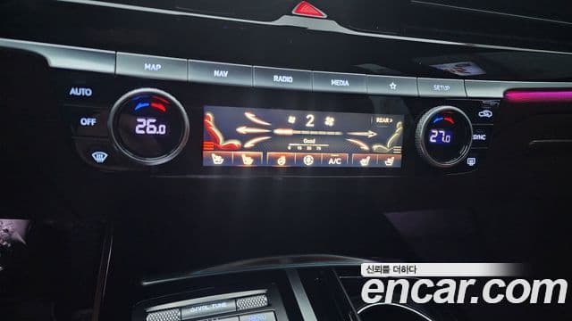 Genesis Electrified G80 2023 — ფოტო 16/20