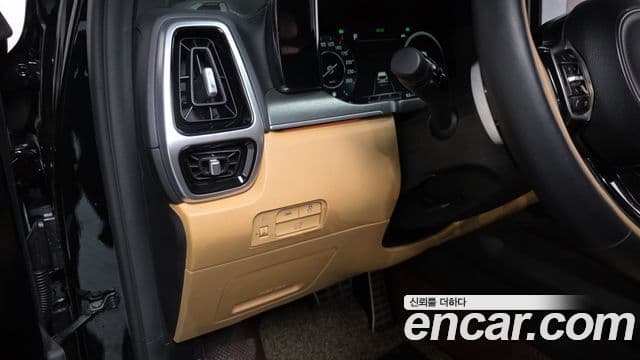 Kia Sorento 2020 — Şəkil 13/20