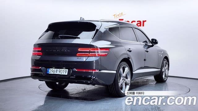 Genesis GV80 2022 — Şəkil 2/20