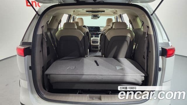 Kia Carnival 2021 — Фото 20/20