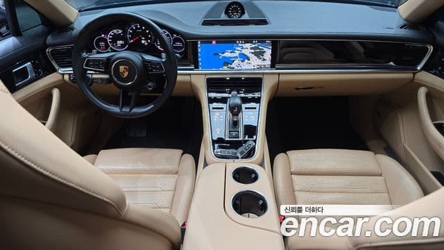 Porsche Panamera 2021 — Şəkil 10/20