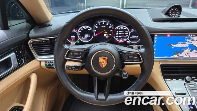 Porsche Panamera 2021 — Şəkil 19/20
